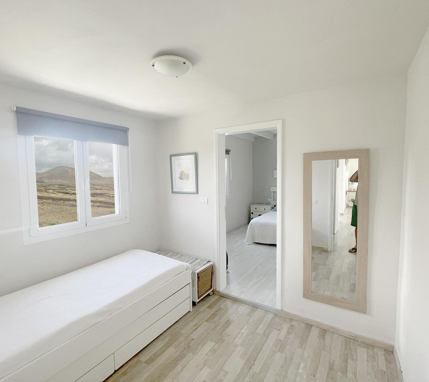 Mar De Sal Apartment Teguise  Exterior photo